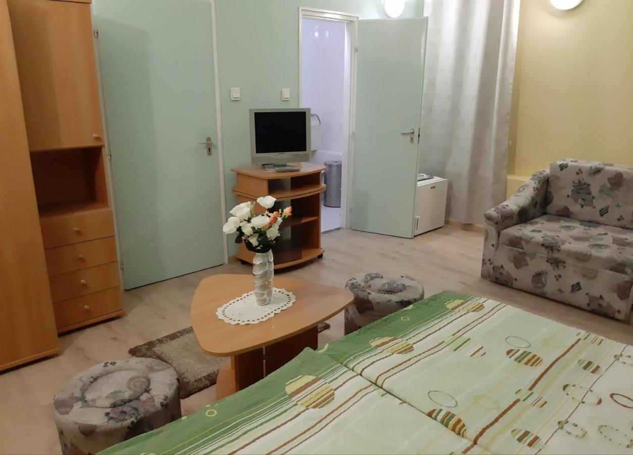 Panorama Szallas Miskolc Exteriör bild