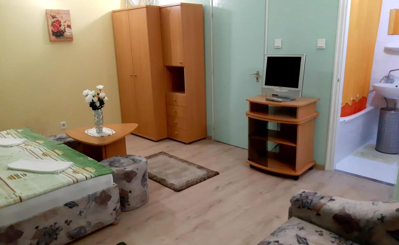 Panorama Szallas Miskolc Exteriör bild