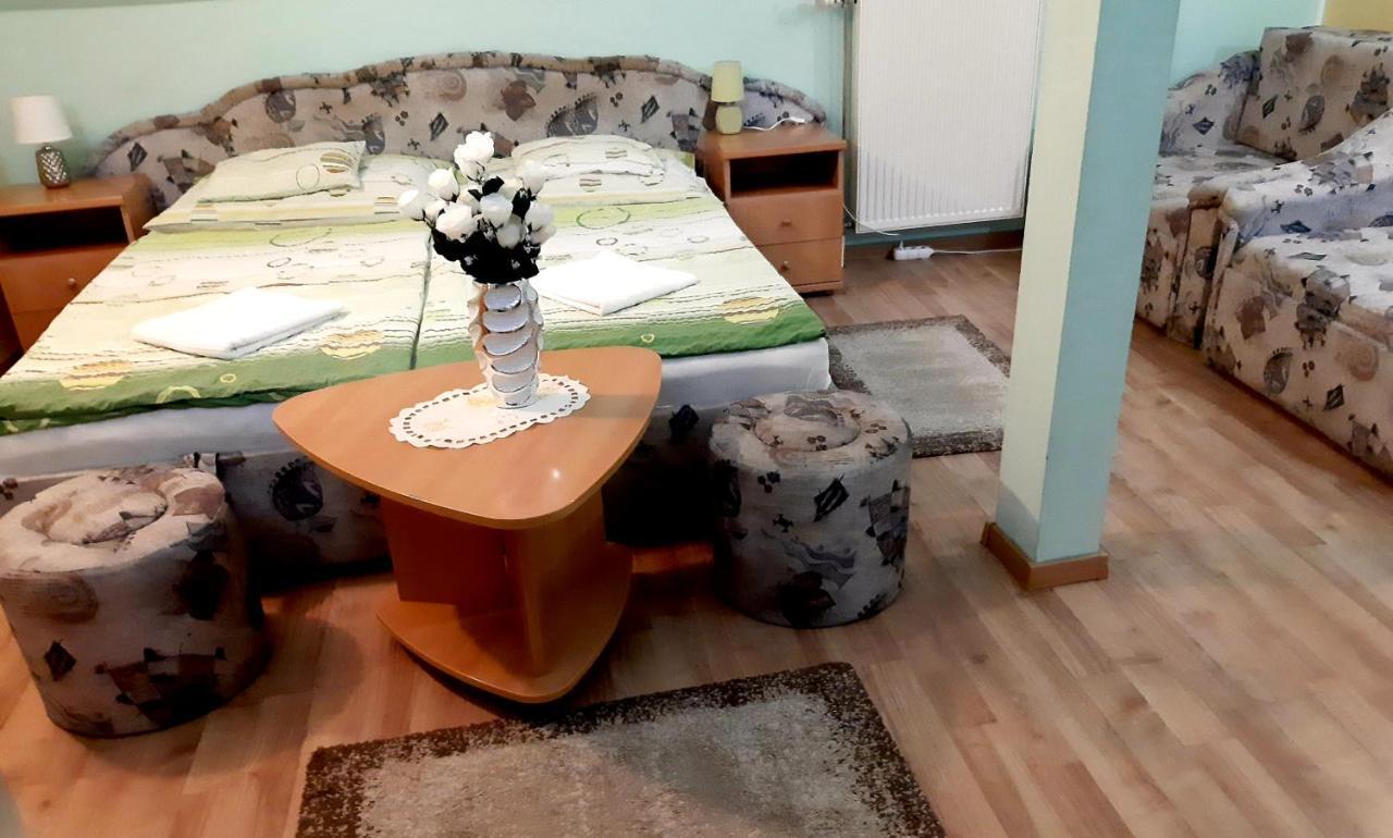 Panorama Szallas Miskolc Exteriör bild