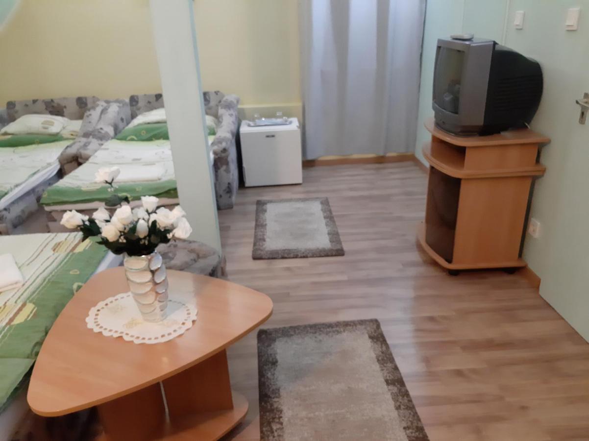 Panorama Szallas Miskolc Exteriör bild