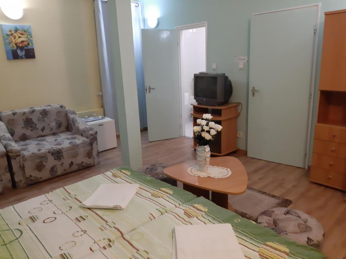 Panorama Szallas Miskolc Exteriör bild