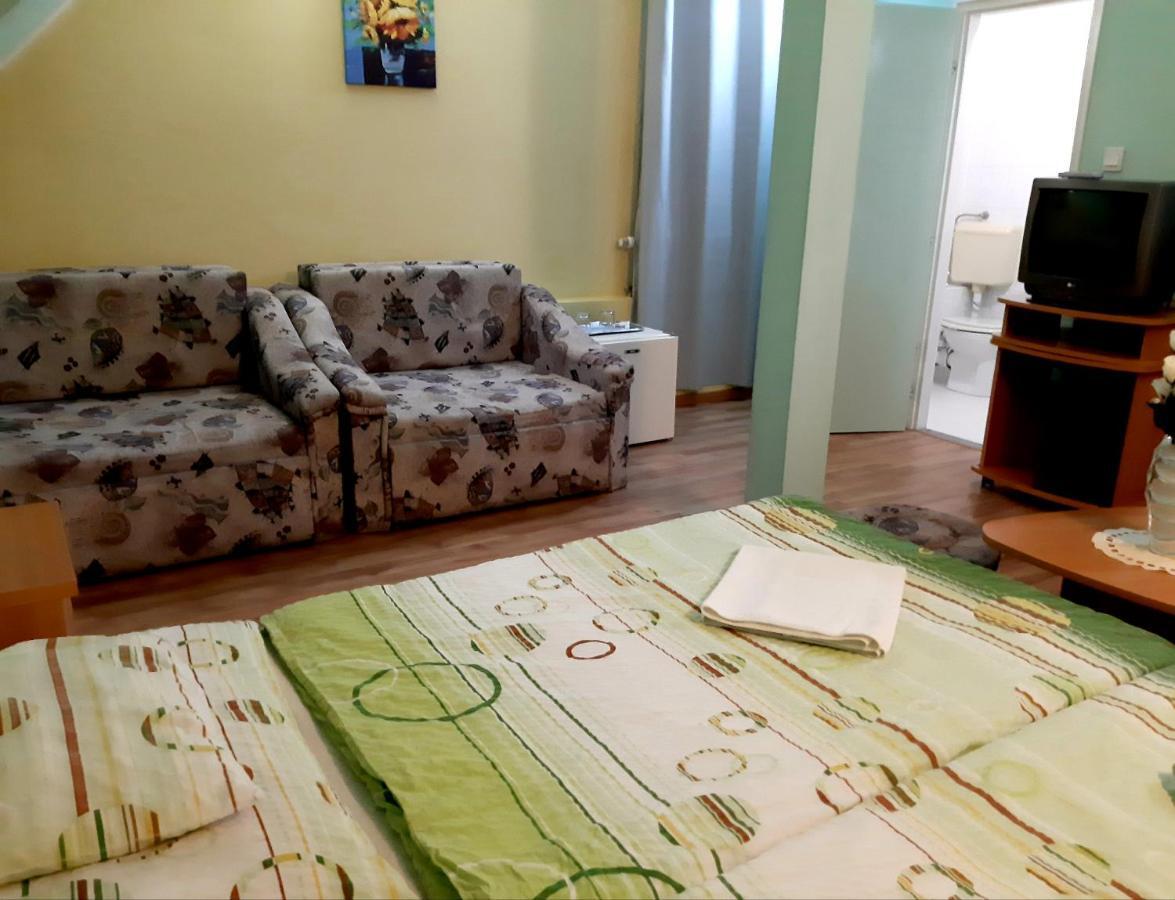 Panorama Szallas Miskolc Exteriör bild